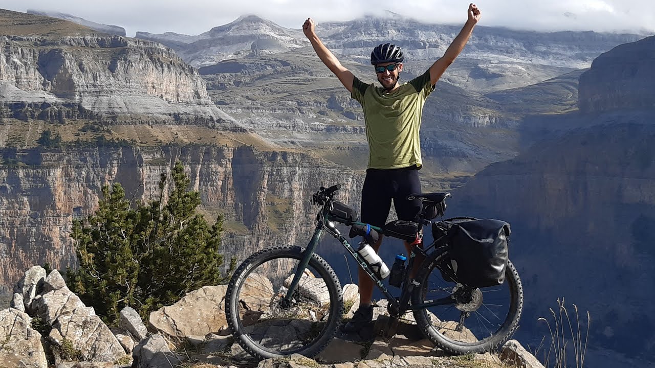 Transpirenaica en 12 días: Llançà - Hondarribia | BTT + alforjas