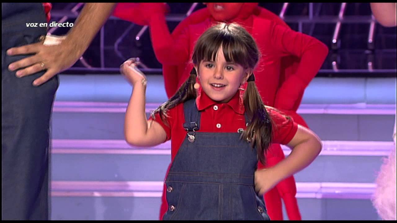 Luis Larrodera y su hija Marina imitan a Cantajuegos en Tu cara me suena mini