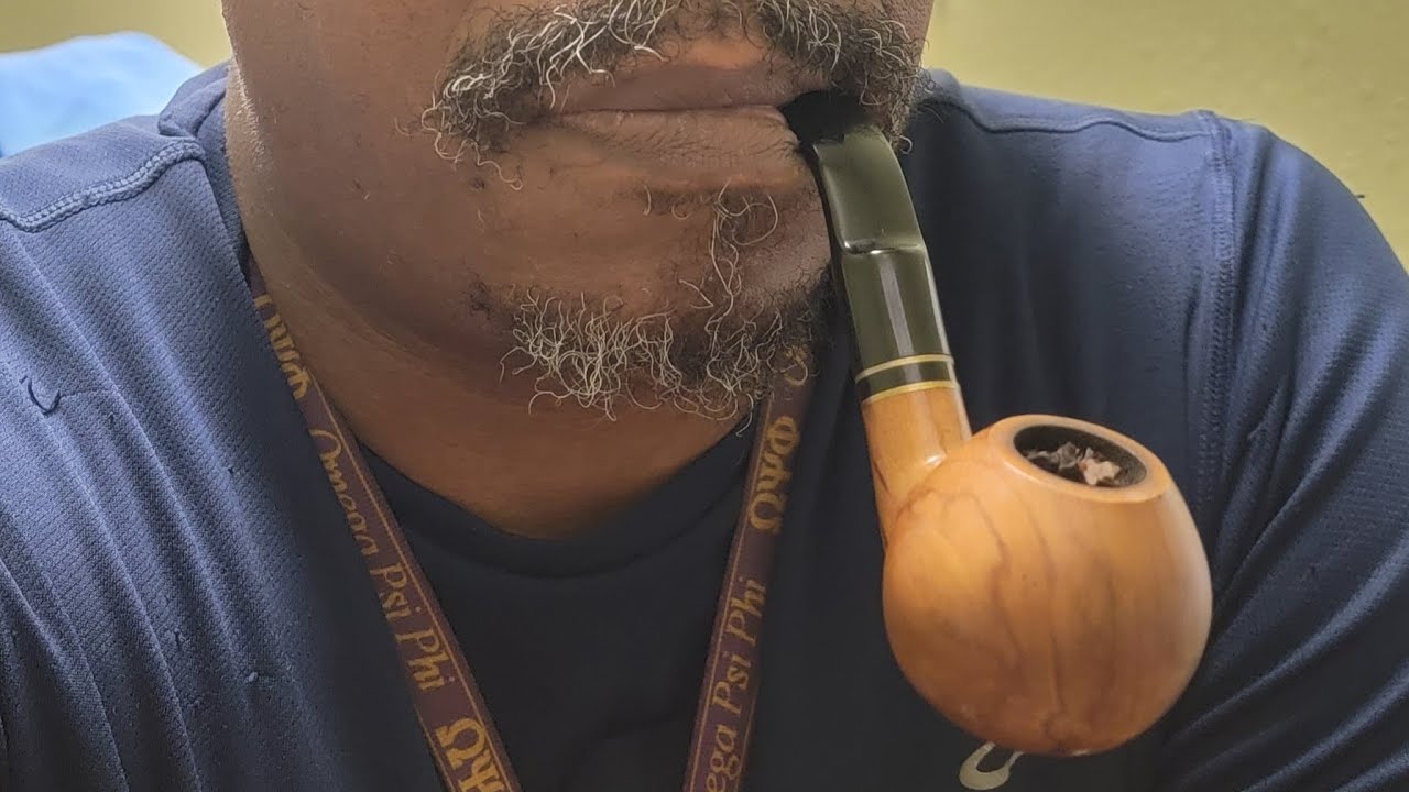 Nature and Pipe Smoking goes hand in hand.