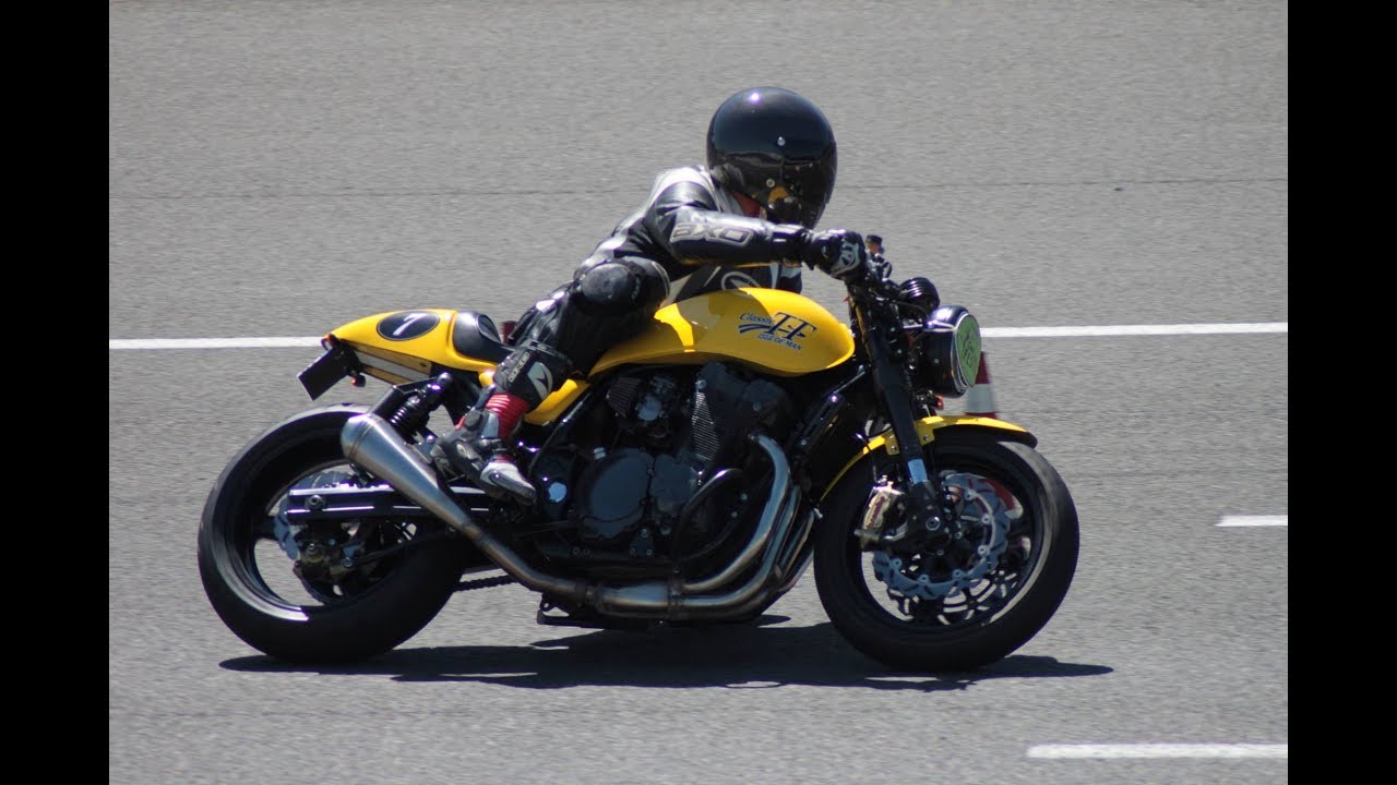 Cafe Racer Festival 2017 - GSX 1200 INAZUMA TTS