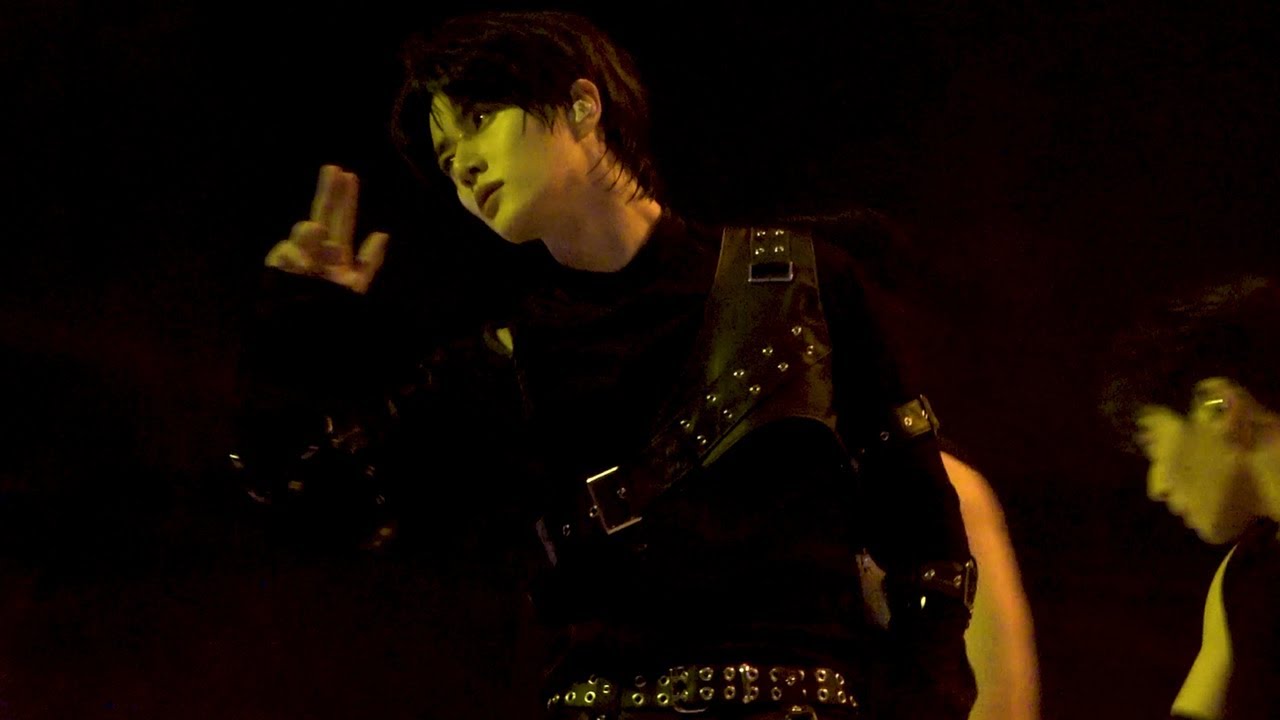 250823 ACT:TOMORROW 'Upside Down Kiss' BEOMGYU FOCUS 투모로우바이투게더 범규 직캠