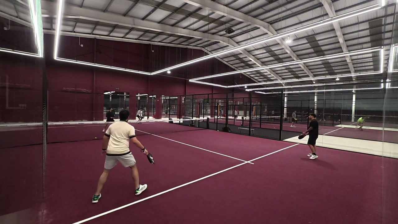 MICCED UP PADEL! SMASH N BURN 🔥 @ Racketeer 