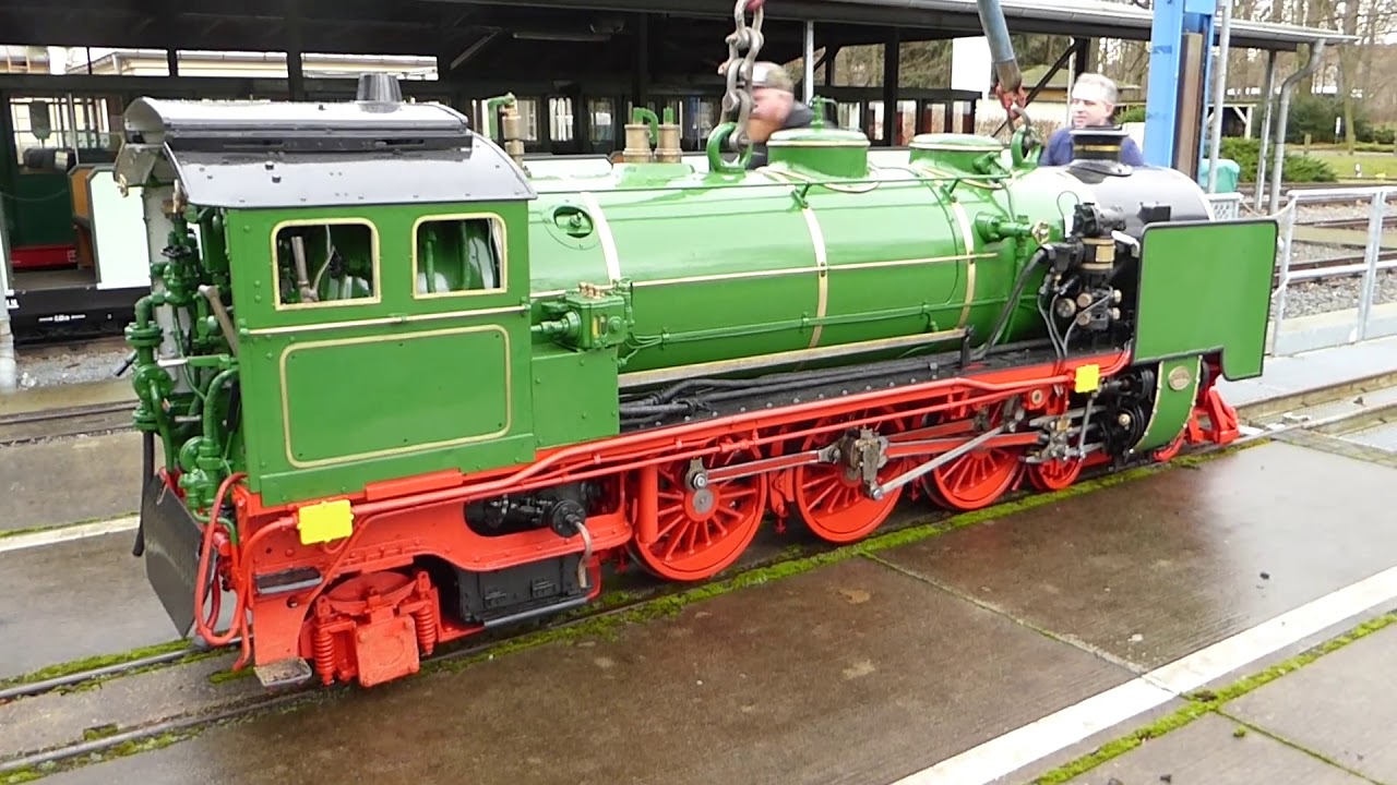 Dresdner Parkbahn 381mm Spur - Ankunft der (Grünen) Dampflok -LISA- aus Meiningen