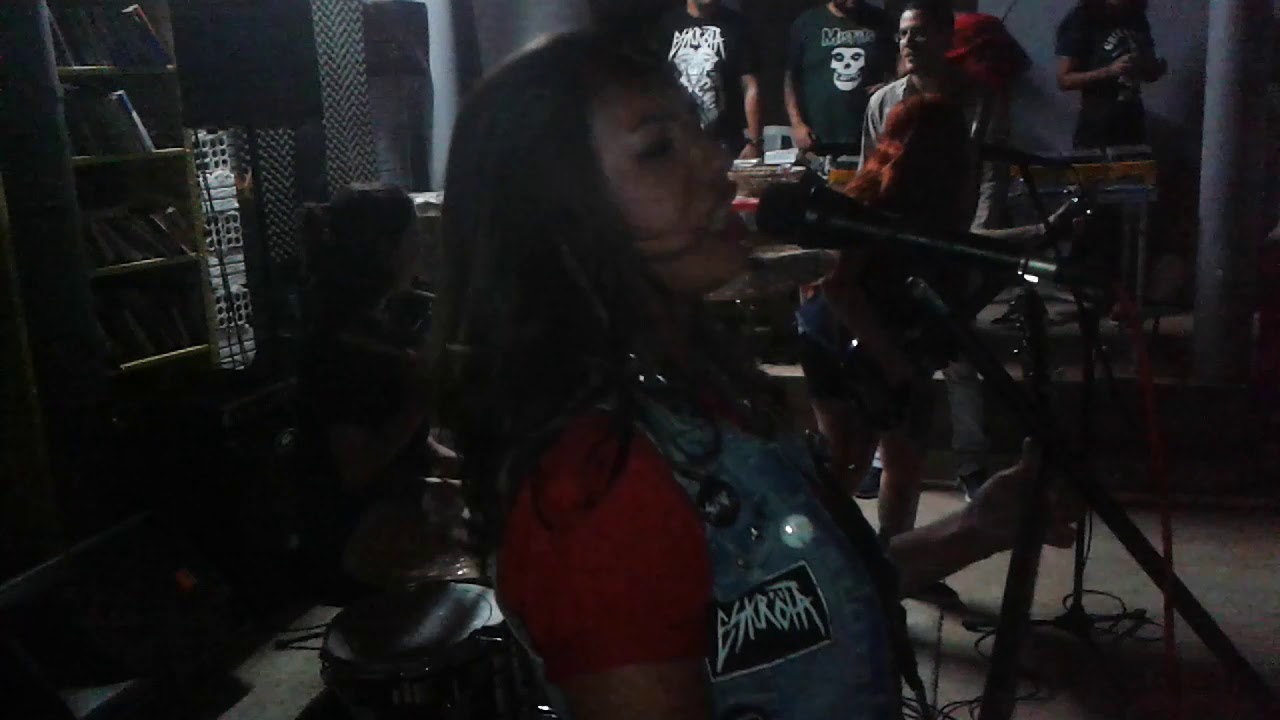 ESKR&Ouml;TA - burn the poor (ao vivo em Macei&oacute; - AL )