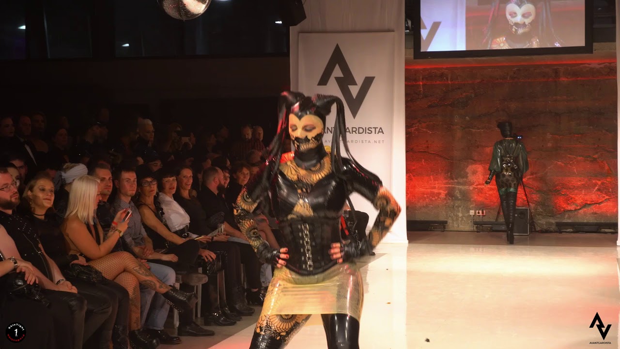 Kurage fashion show at Avantgardista 2018