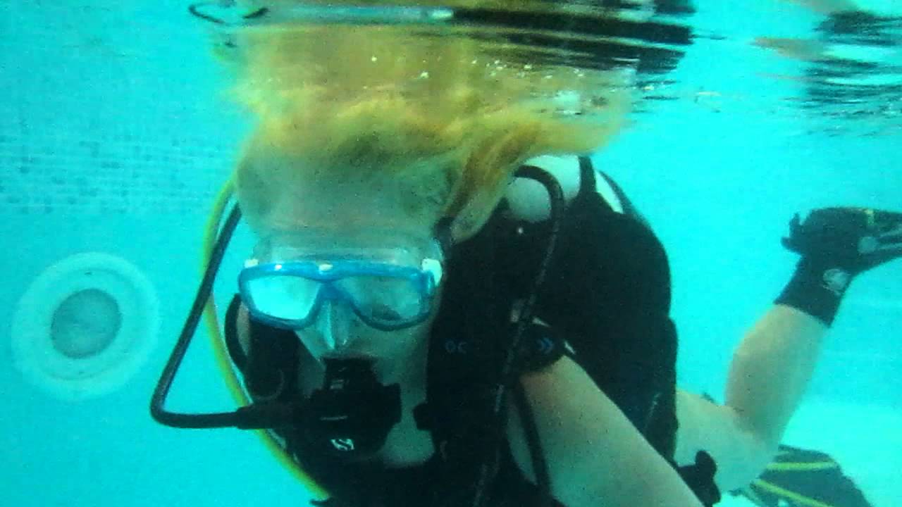 Janice Practising scuba in pool