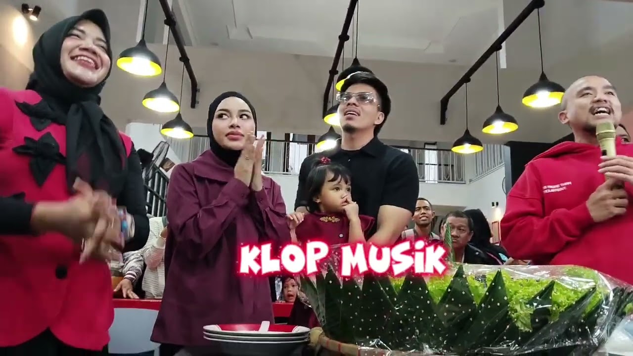Atta Halilintar & Aurel Hermansyah Tasyakuran Sebagai Bentuk Doa & Harapan Untuk Bisnis Barunya