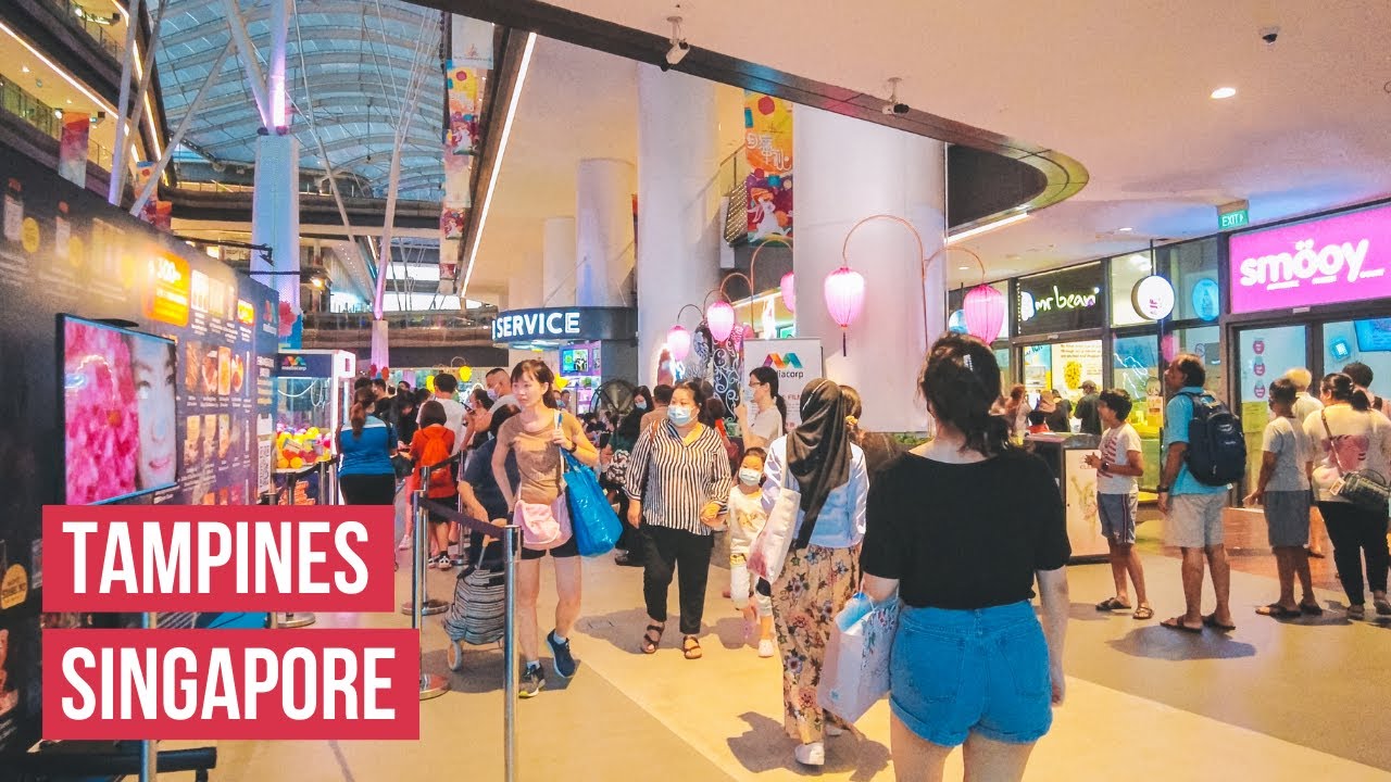 🇸🇬 Sunday Evening Walk at Tampines Central, Singapore City | Life in Singapore 2022  [4K HDR]