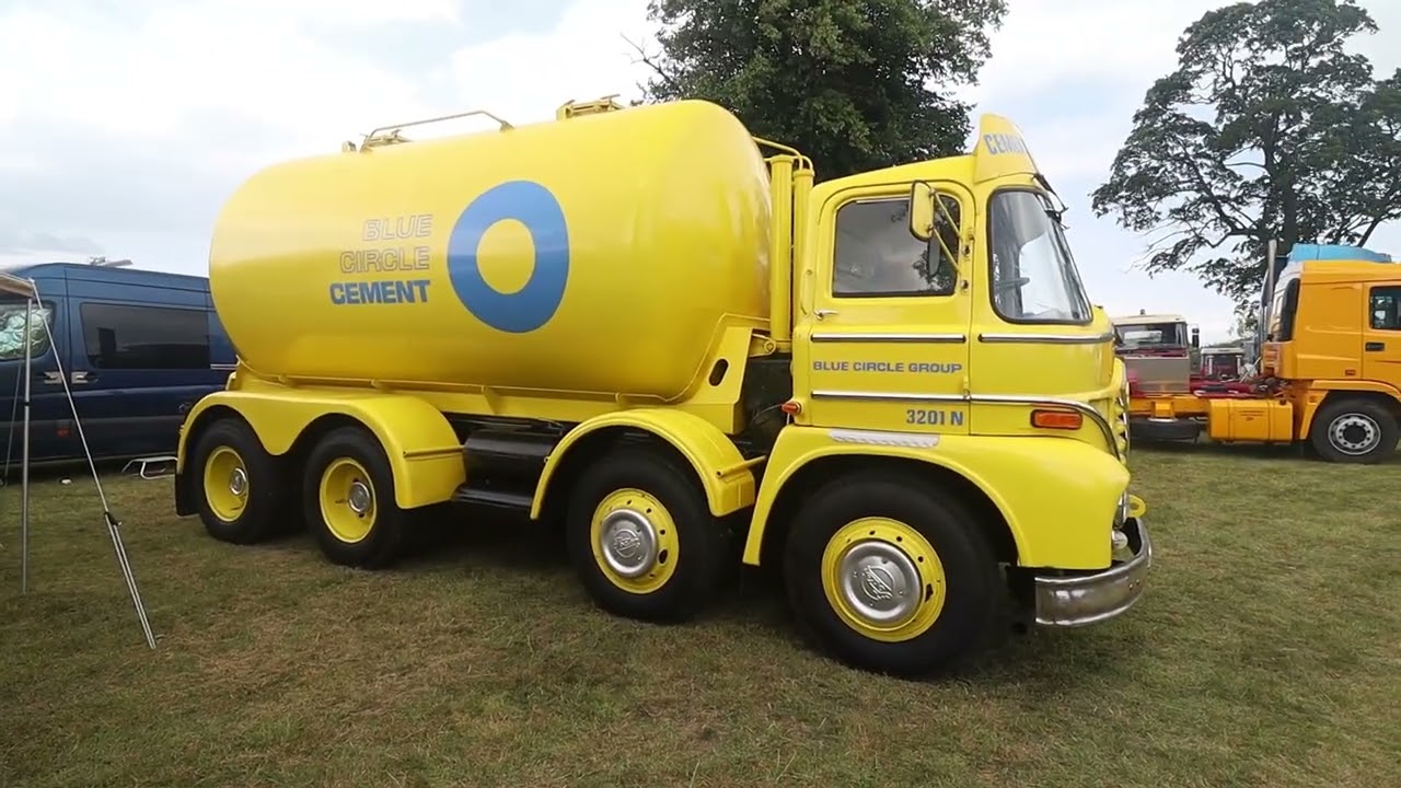 Astle Park Traction Engine Rally 2025  - Stationary Engines - Classic Cars -Vintage tractors - ETC!