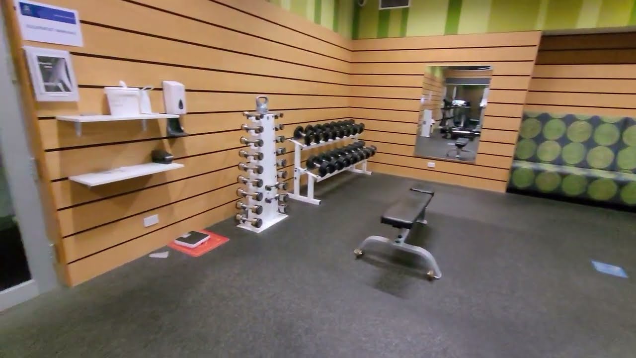 Exercising at University of Melbourne gym alone at night