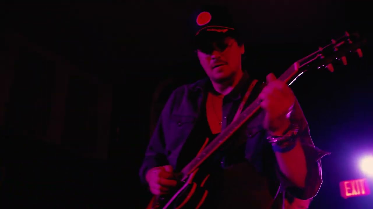 Love Me or Leave Me (Live at The East Room)