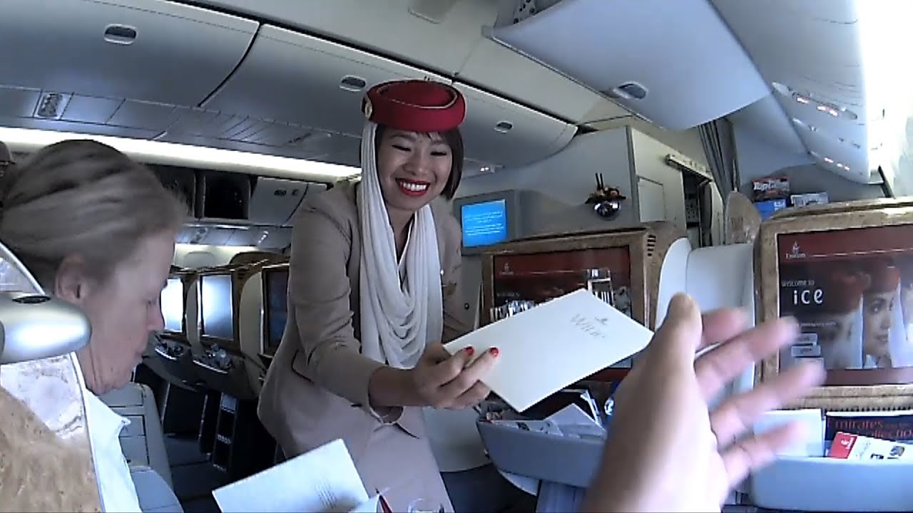 EMIRATES EK375 BANGKOK DUBAI  B777 300 BUSINESS CLASS 14 04 14