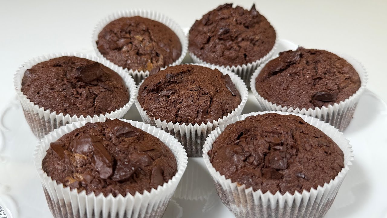 Schokomuffins f&uuml;r echte Schokoholics &ndash; Einfach & himmlisch gut! 🍫💯