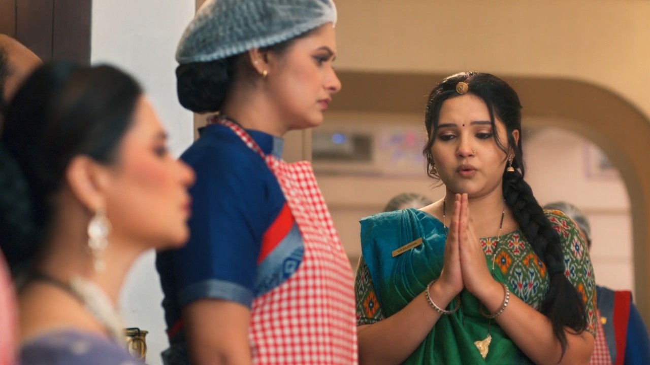 Vasudha 25 February today Full episode twist | Vasudha to bring 10 lakh to get Hanumant