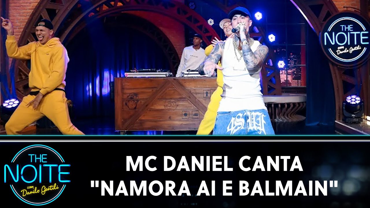 MC Daniel canta 