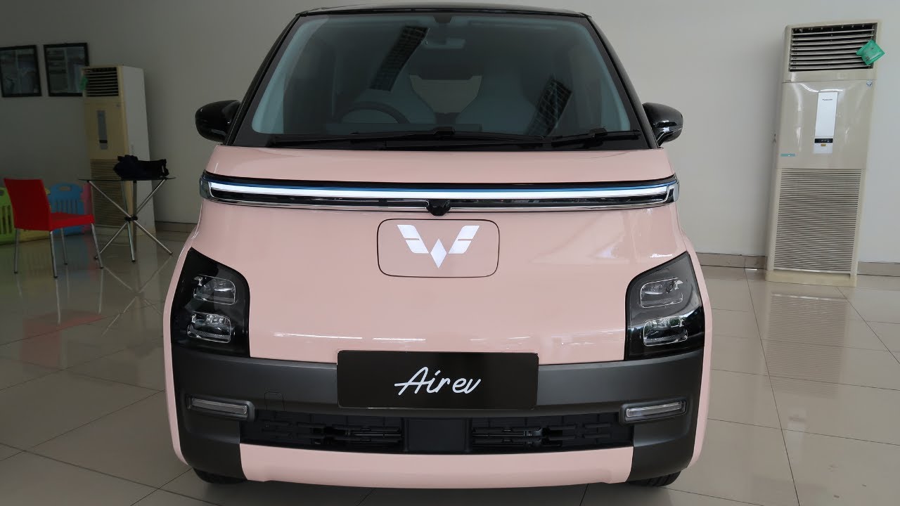 WULING AIR EV (2023) LONG RANGE - PITCH PINK COLOUR - DETAIL INTERIOR & EXTERIOR