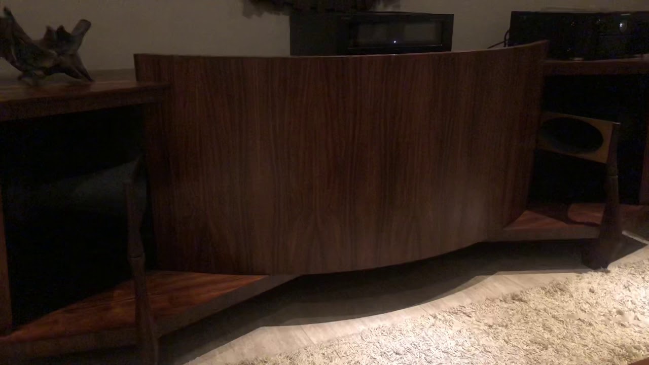 JBL Paragon D44000