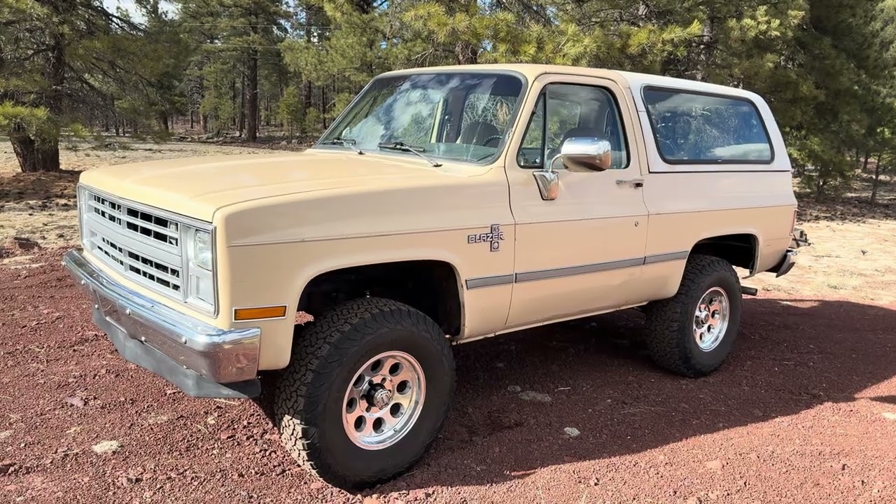Chevrolet K5 Blazer 1986 года выпуска, обзор, двигатель 305 V8, коробка передач 700R4, передаточн...