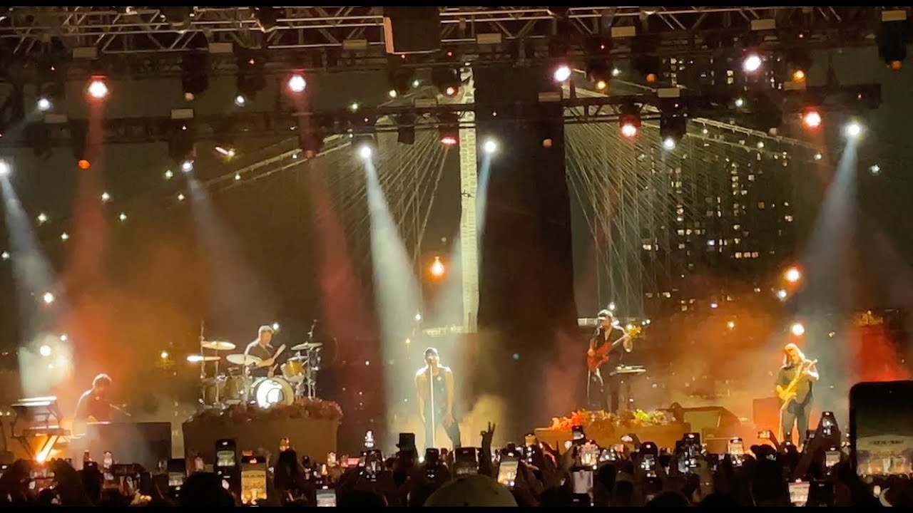 the fray - over my head (cable car)/how to save a life/my heart's a crowded room/hurricane [live]