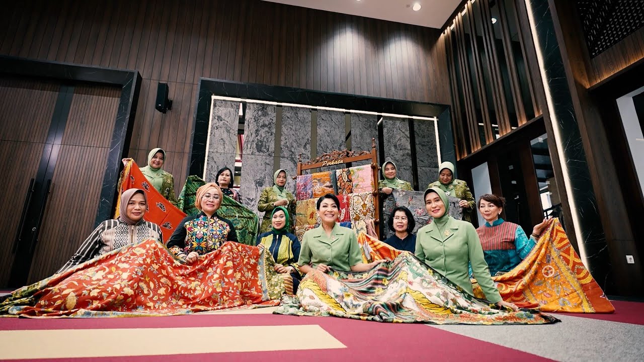 Selamat Hari Batik Nasional 2021