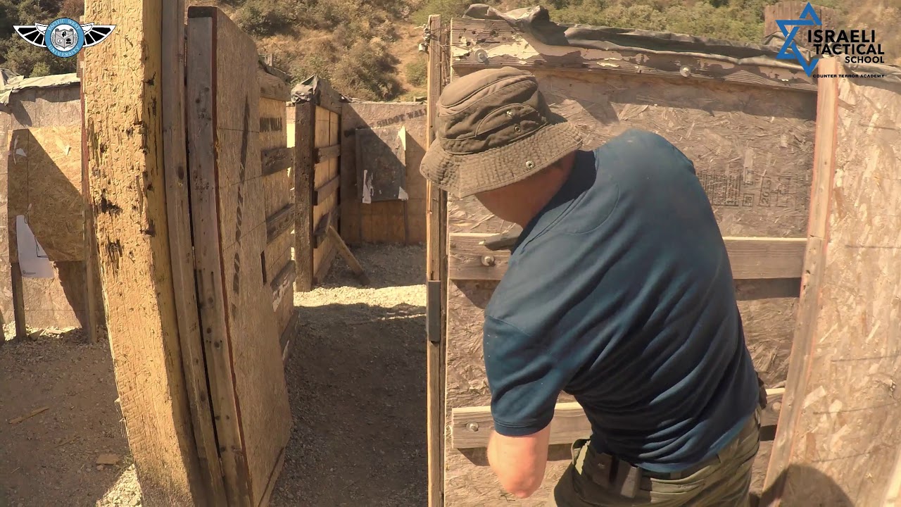 Executive Protection Training | CQB room clearing | one men room clearing