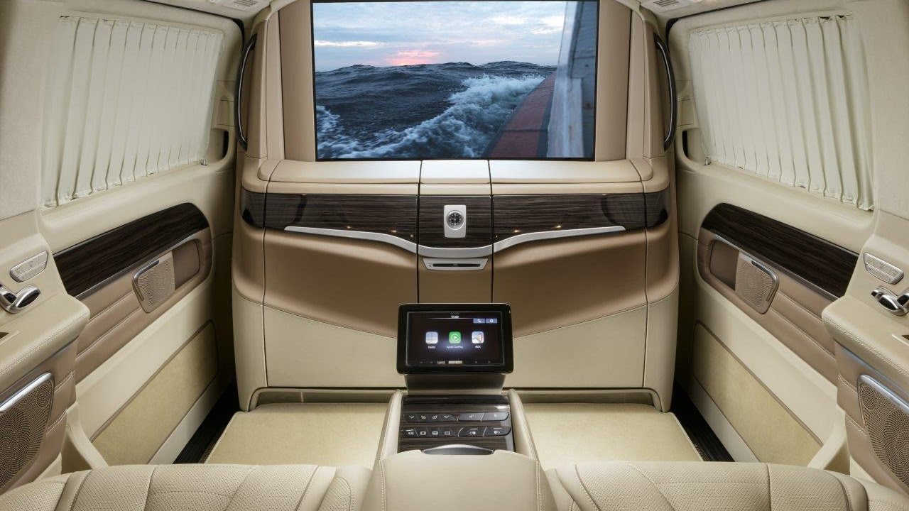 Neue V - Klasse von KLASSEN | VIP VAN | Travel Luxury