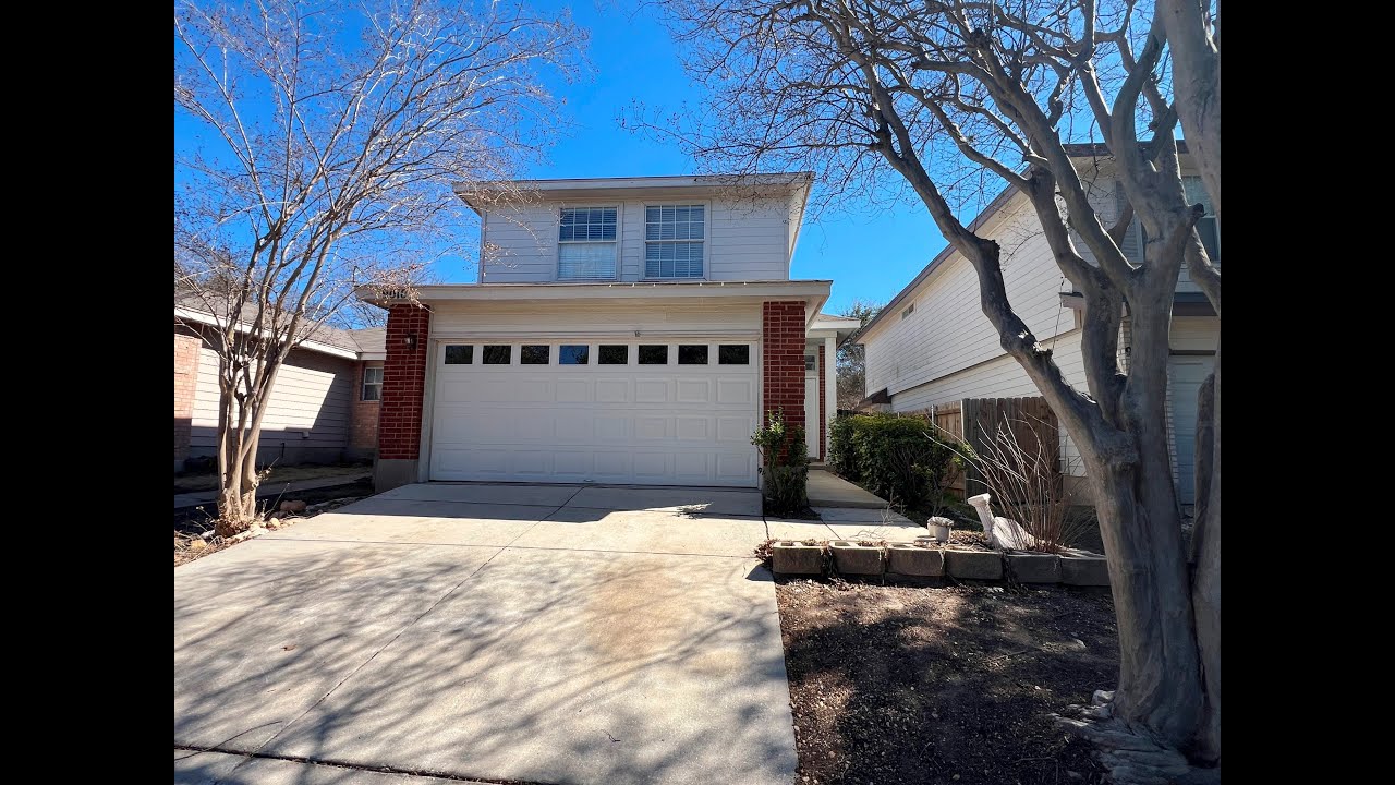 3 Bed, 2 Bath 1366 sq ft Home off New Guilbeau and 1604