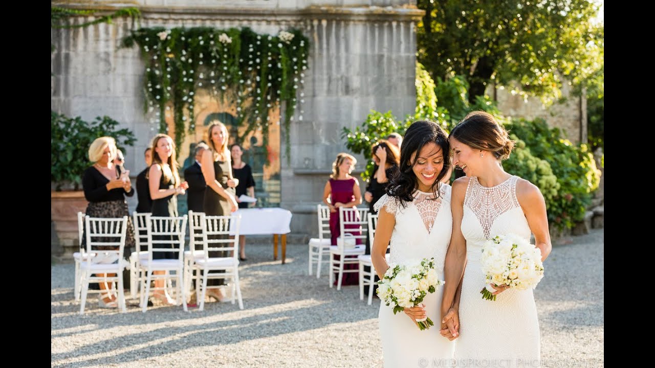 Lesbian wedding photography | MeDisProject photographers in Tuscany