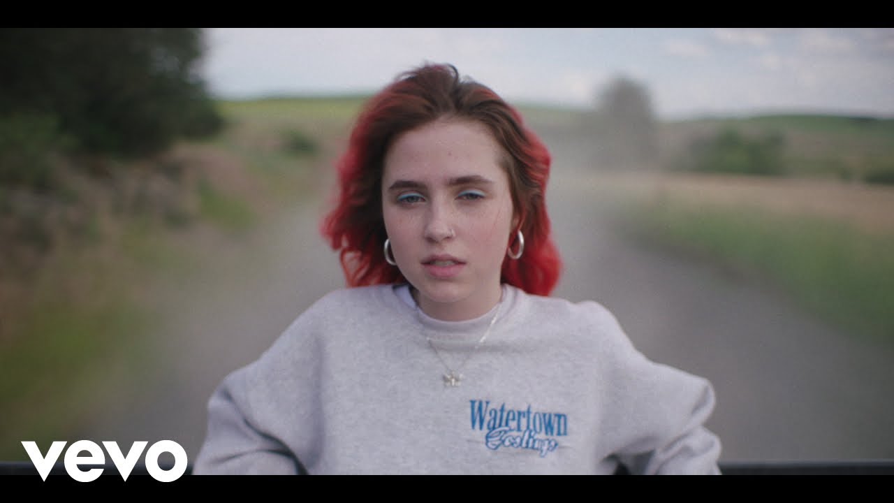 Mura Masa, Clairo - I Don’t Think I Can Do This Again (Official Video)