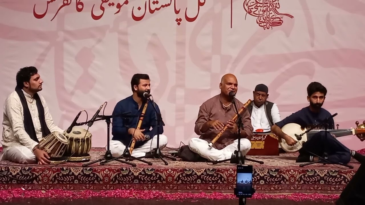 Akmal Qadri flutist performance with his sons at #apmc