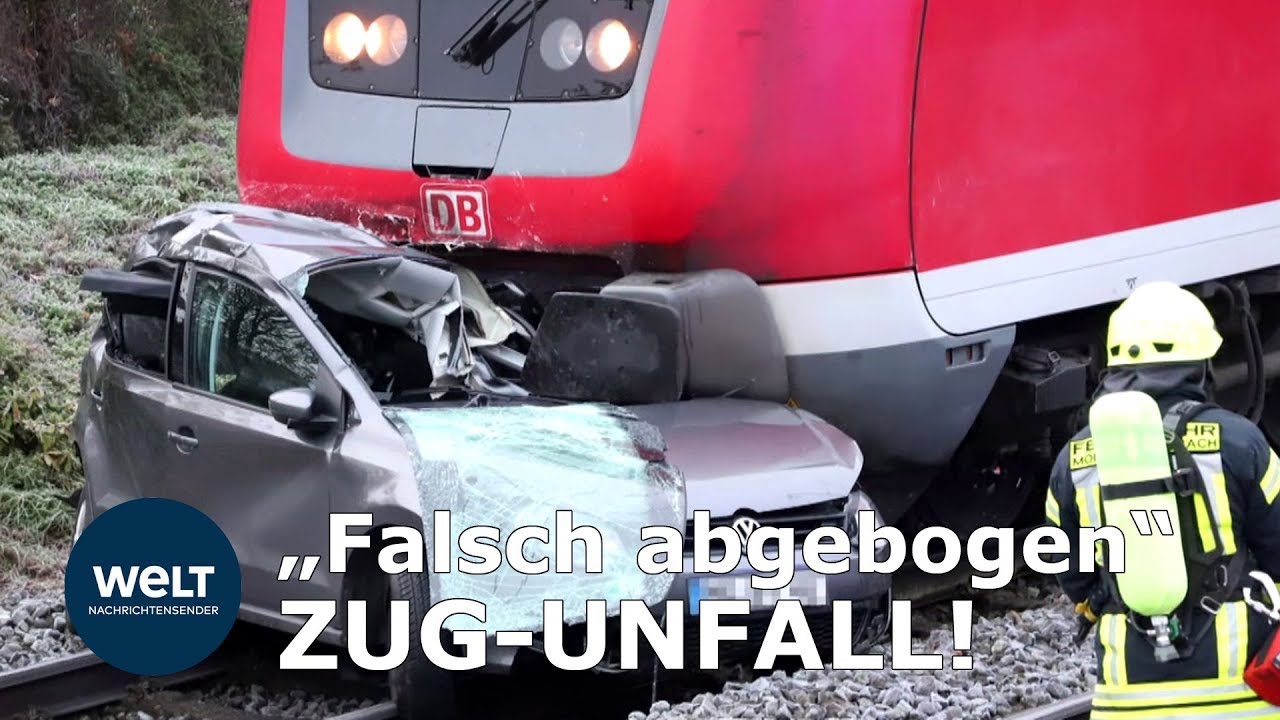 ZUG UNFALL: 81-Jährige biegt beim Bahnübergang falsch ab und fährt aufs Gleis