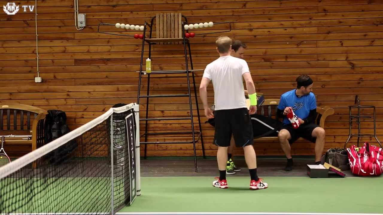 Klubbhuset testar Unihocs nya innebandyskor.