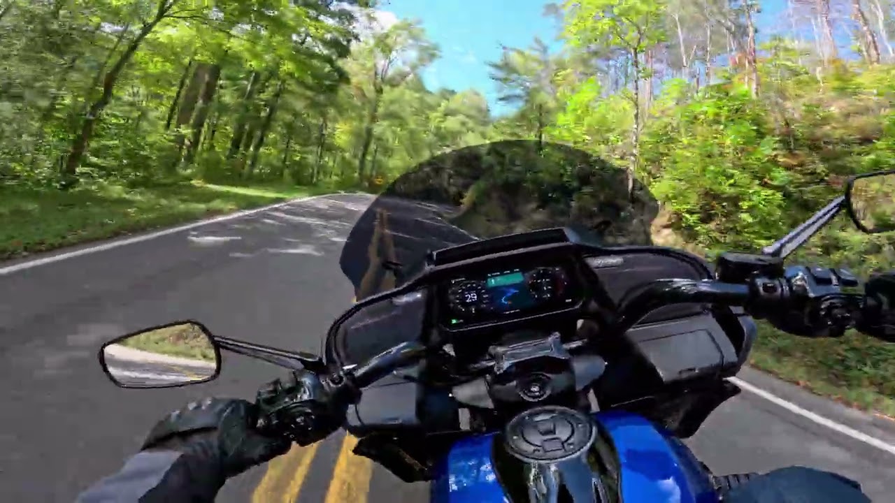 First Time on the Tail of the Dragon - 2024 Harley Road Glide