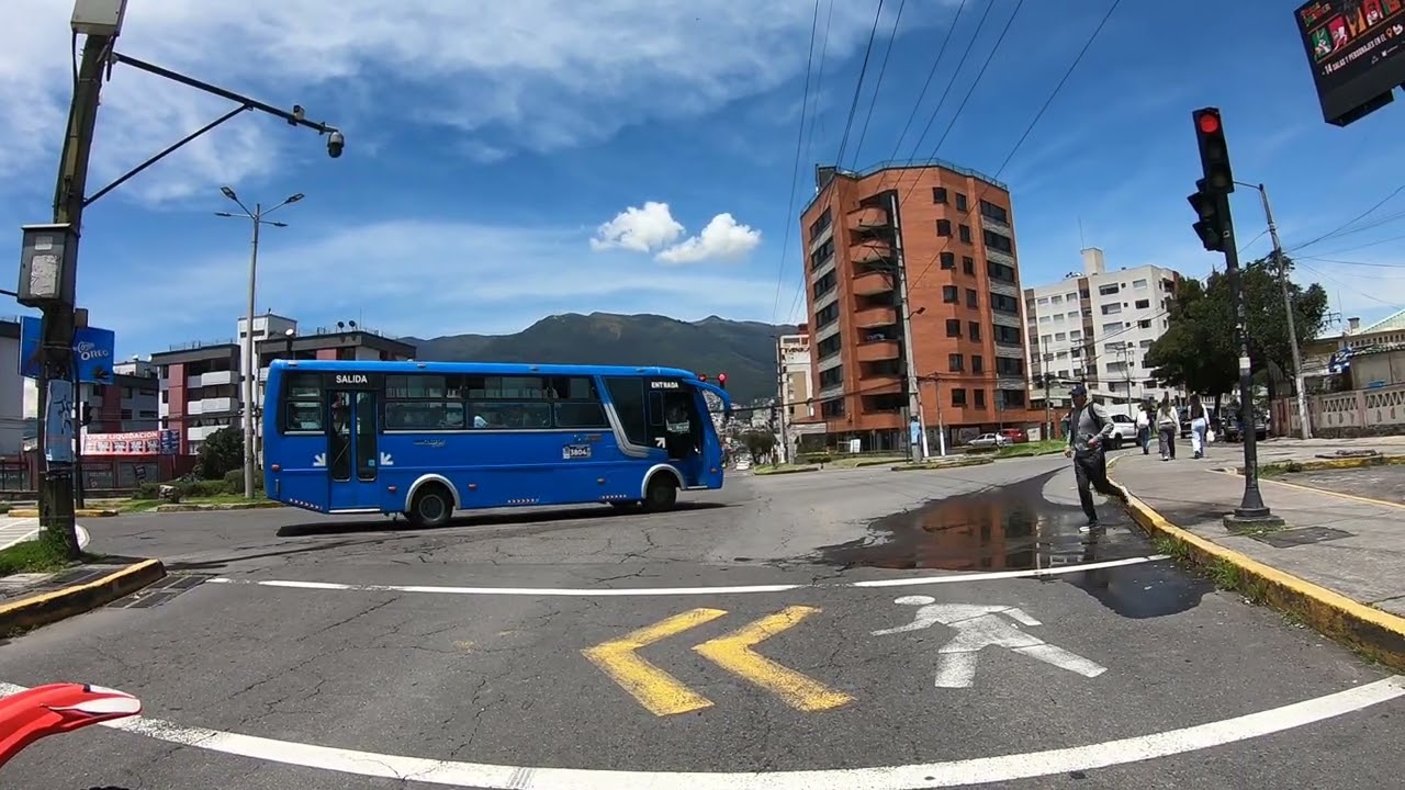 En la avenida Río coca Quito Ecuador 