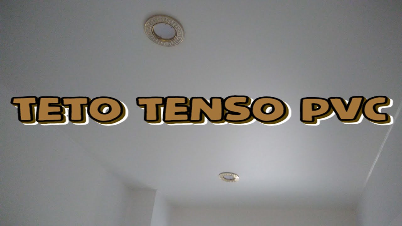 Instala&ccedil;&atilde;o de teto tenso em PVC. Casa de banho. Branco marfim fosco. 2 focos. Sintra