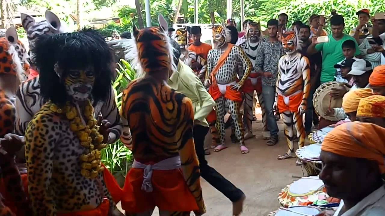 Brahmavara Tigar dance