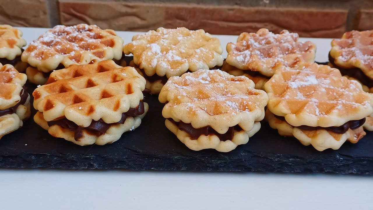 Faguri cu crema de ciocolata