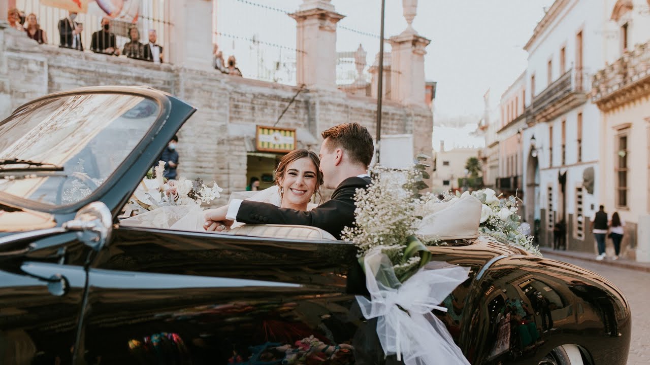 Guanajuato Mexico | Antigua | Meli & Mark's Wedding