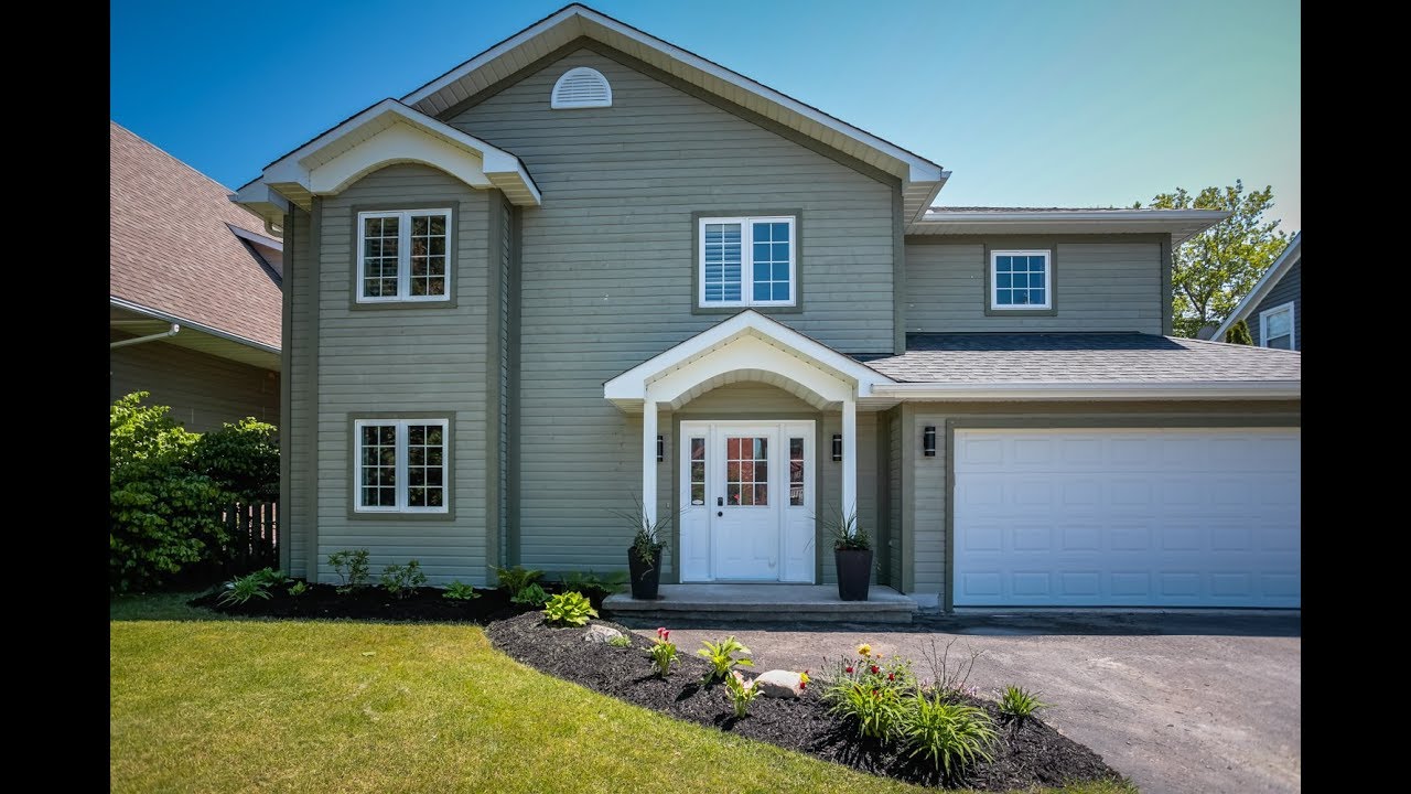 120 Brooker Blvd, the Blue Mountains Real Estate Video Tour