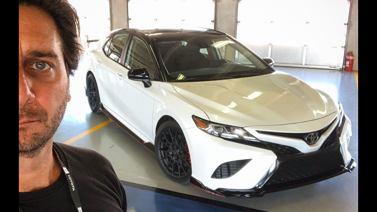 Toyota Camry TRD 2020 | Detalles en vivo
