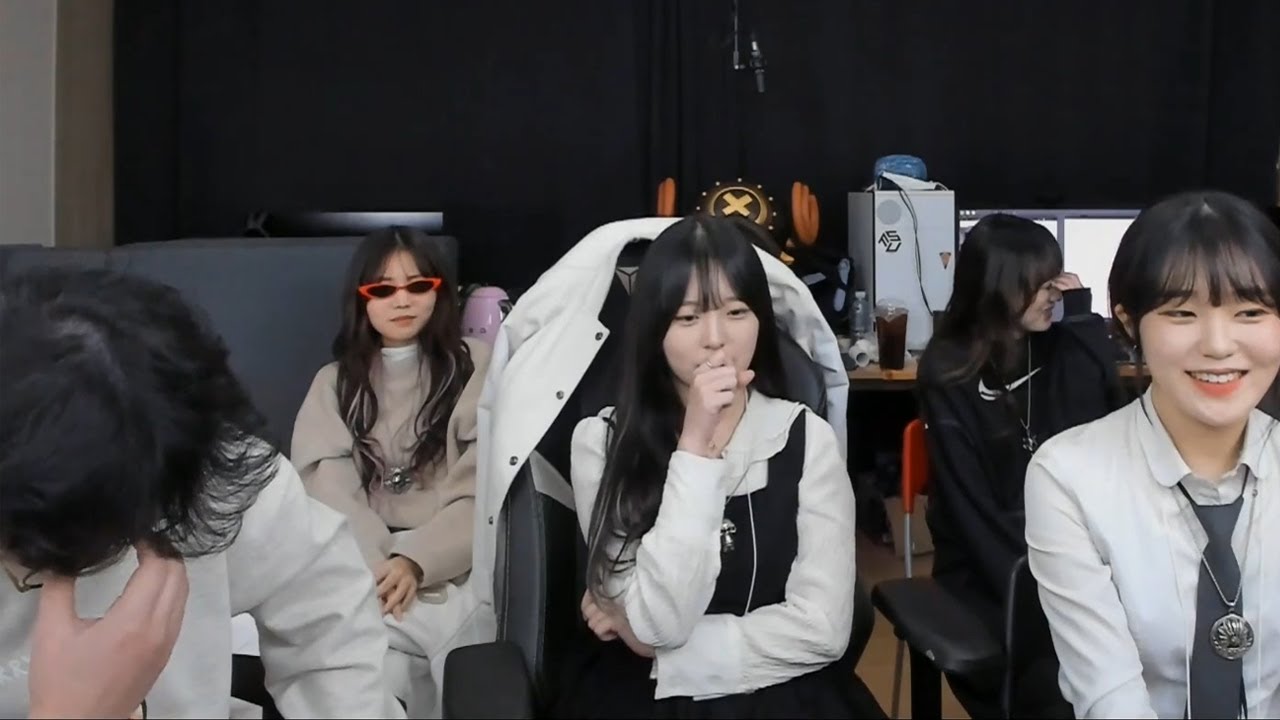 감스트x요닝x무찌x유복실x우리밍 바스포드 합방 1부(토크쇼)