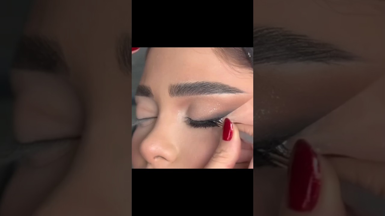 Arabic aye make-up look
