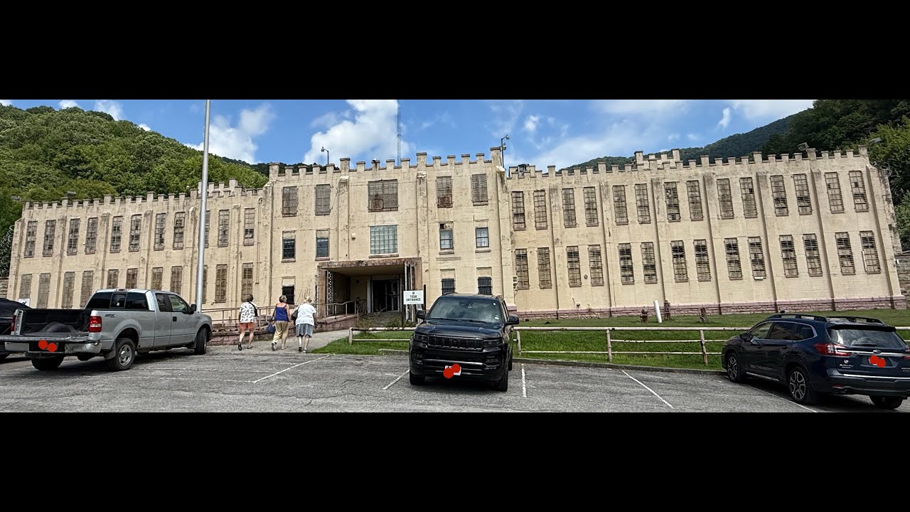 Windrock Park////trails to the Brushy Mountain State Penitentiary