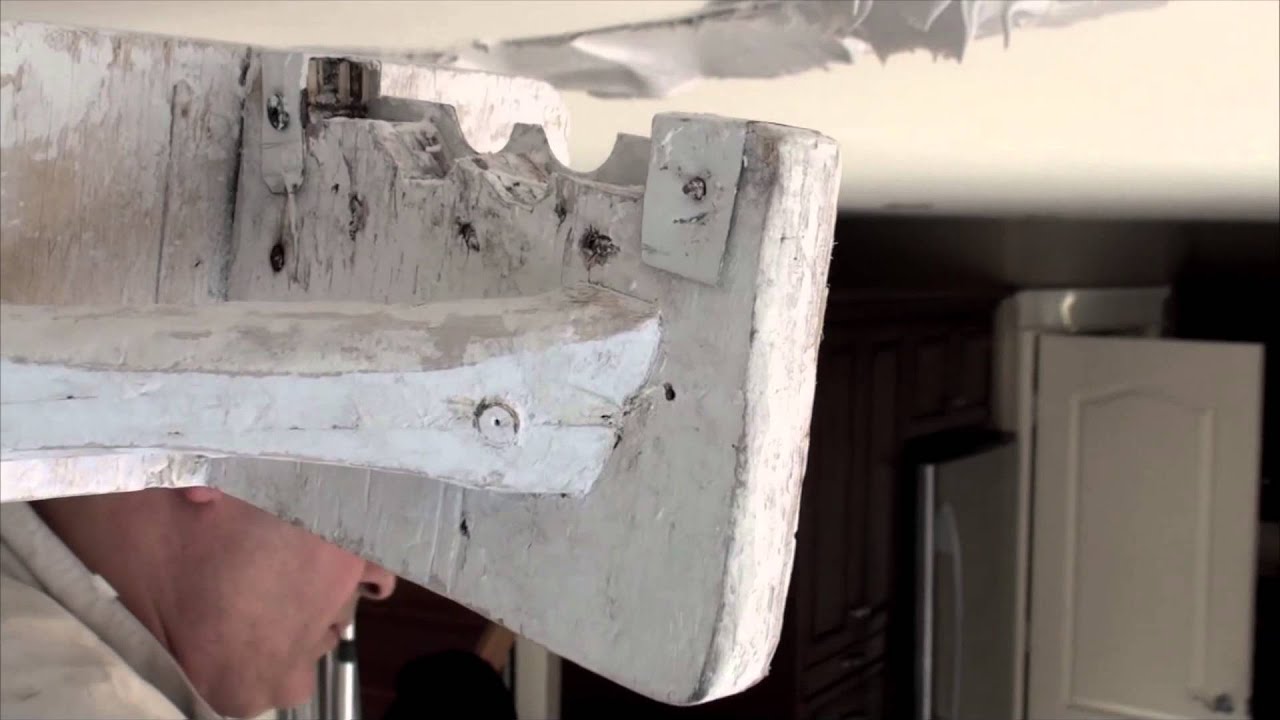 Rare and beautiful. Plaster Moulding as was done hundreds of years ago.