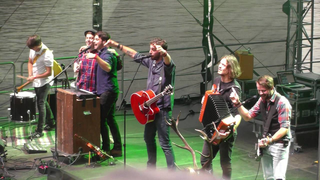 Kapitánská párty 2016 - HUDEBNÍ KAPELA JELEN / MUSIC BAND JELEN