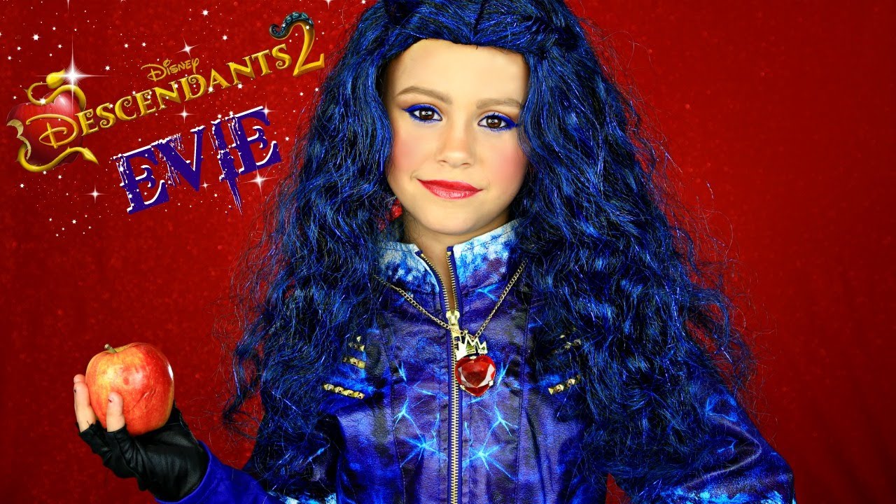Descendants 2 Evie Makeup and Costume! Featuring Jaclynn Hill Morphe Palette
