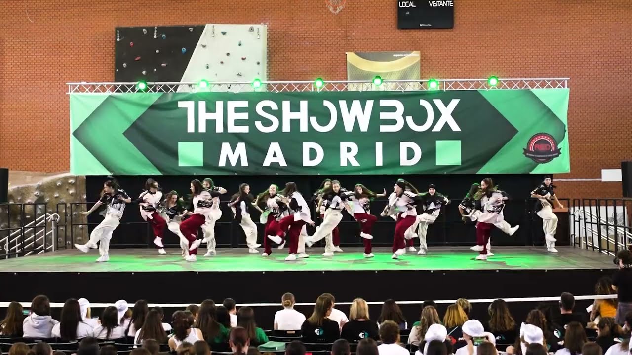 THE FUTURE - 2º Clasificado