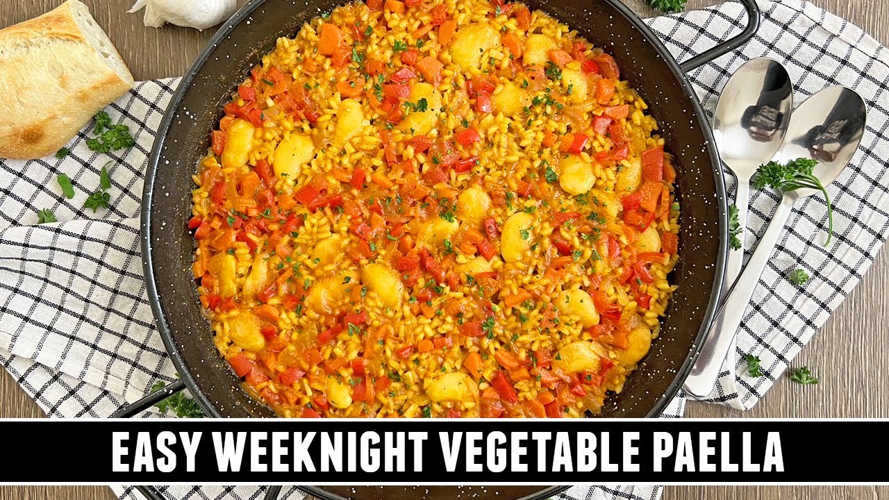 EASY Weeknight Vegetable Paella Recipe | Done in Just 30 Minutes