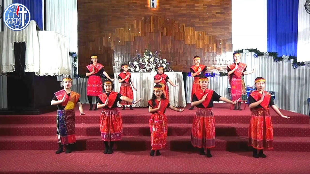 Tarian Tortor Anak-anak Sekolah Minggu GKPI Medan Kota | 