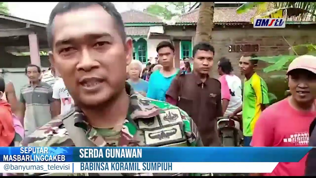 BABINSA KORAMIL SUMPIUH BERSAMA WARGA BANTU POLISI